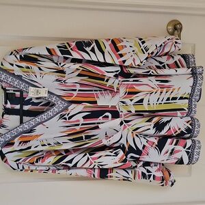 Ashley Stewart Blouse long sleeves size 12 NWT pretty colors tropical feel 🌴🌴